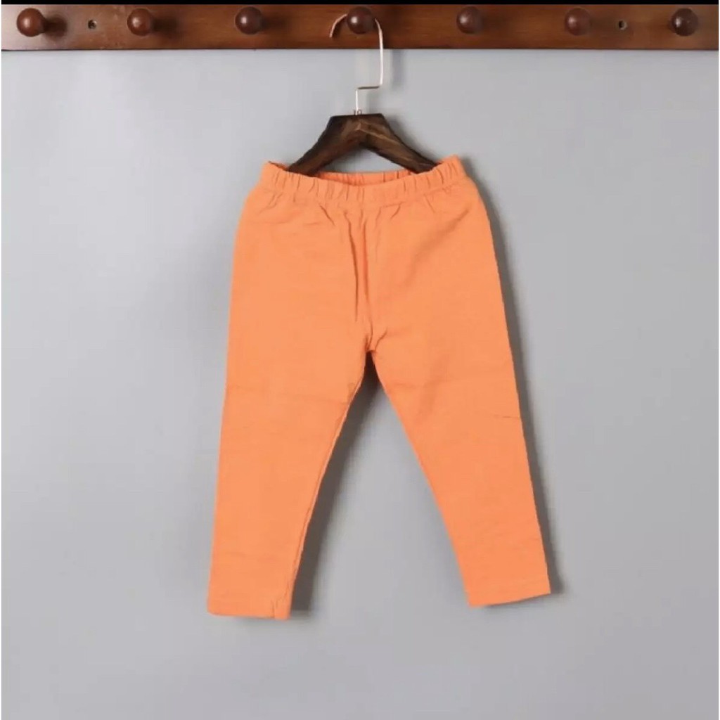 Quần legging cho bé, quần trơn màu, chất cực đẹp cho bé từ 1đến 6 tuổi - Màu giao ngẫu nhiên - BUBY