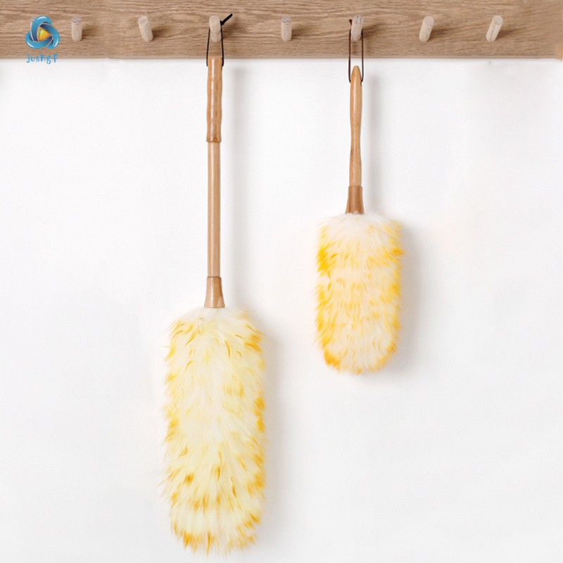 Chổi phủi bụi đồ nội thất bằng lông cừu mềm không tĩnh điện có cán gỗ dài tiện dụng