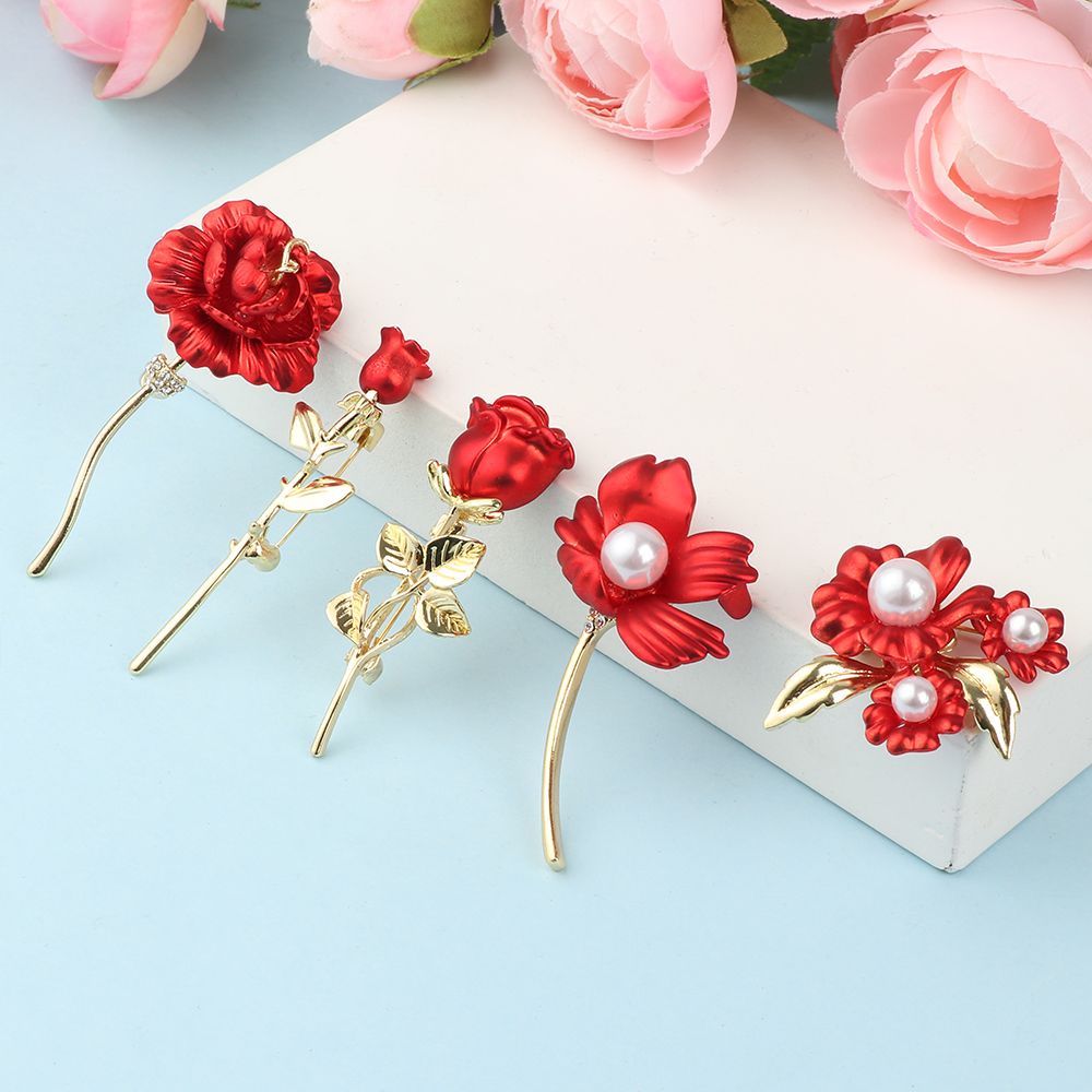 Ghim băng cài áo hoa hồng đỏ đính ngọc trai giả sành điệu tinh xảo làm phụ kiện trang phục