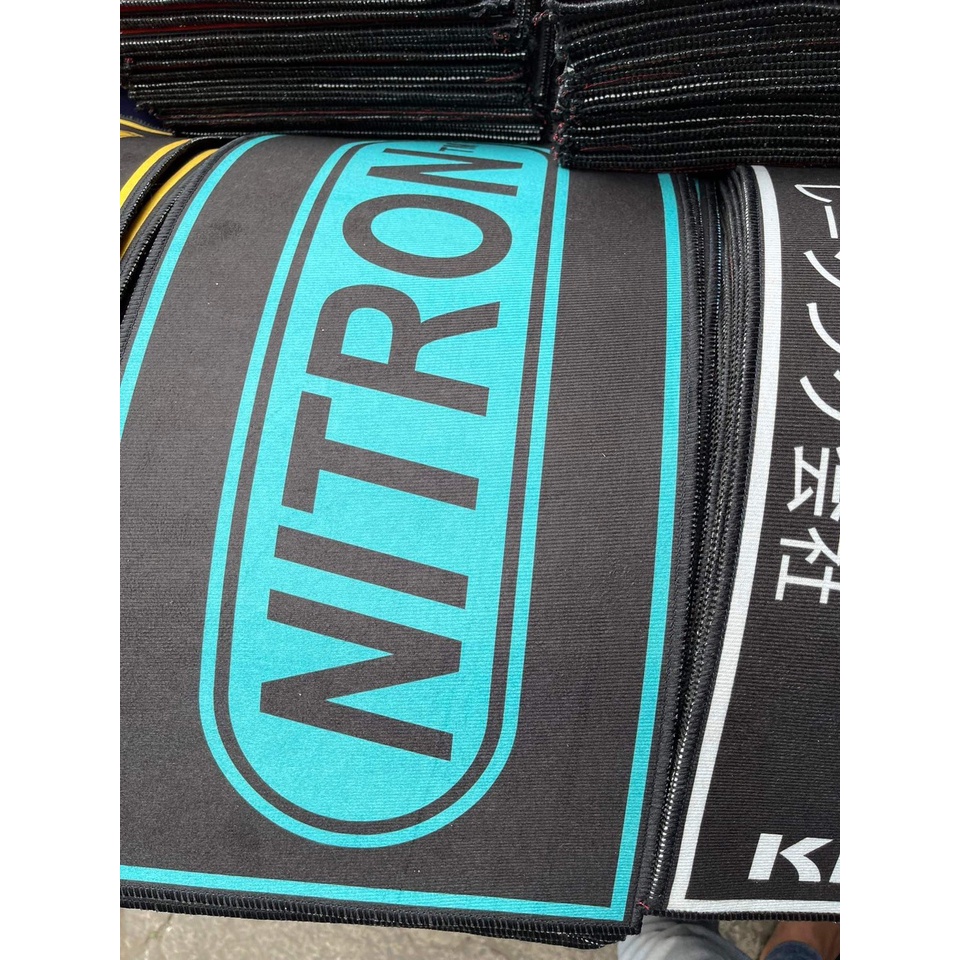 THẢM CAO SU LÓT TRƯNG BÀY XE MÁY SIÊU BỀN ĐẸP