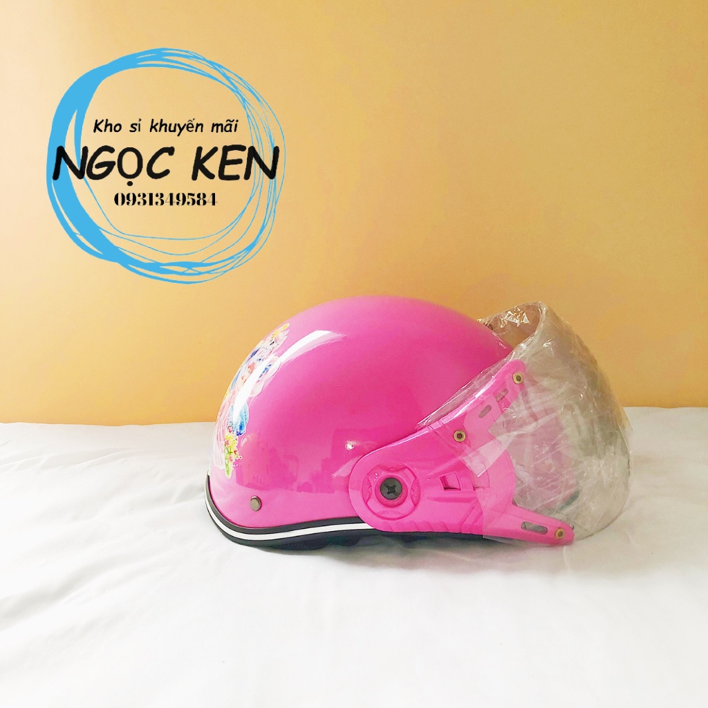 Mũ bảo hiểm có kính, siêu nhẹ, có lớp lót thông hơi cho bé từ 2 đến 8 tuổi – Ngọc Ken Shop