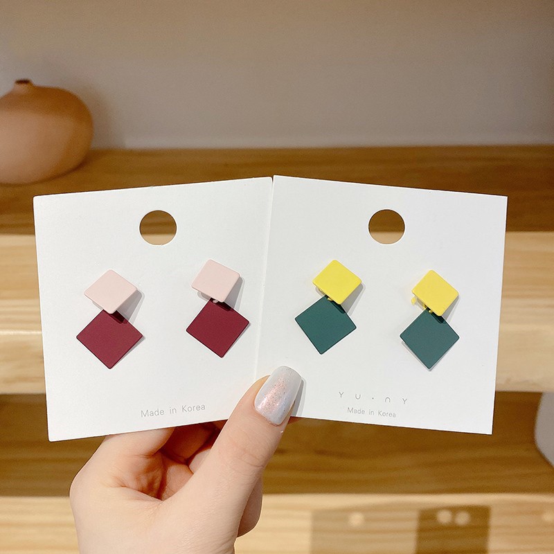 Bông tai vuông phong cách Hàn Quốc dành cho nữ