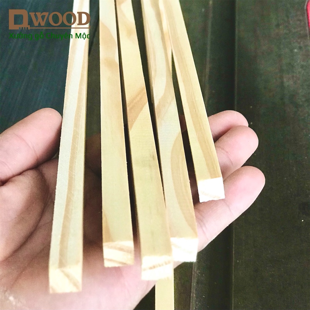 Thanh gỗ thông Dwood vuông 1,5cm - chiều dài tự chon đã láng mặt