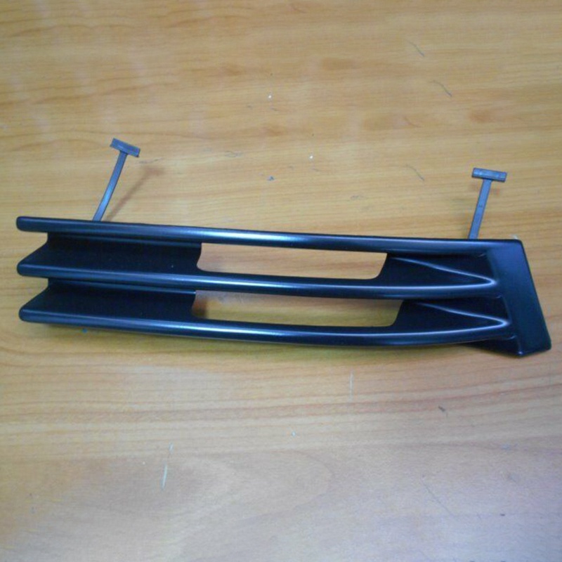 Khung Lưới Tản Nhiệt L / R Cho Mercedes W202 S202 C-Class 1993-1997 2028800105 2028800405