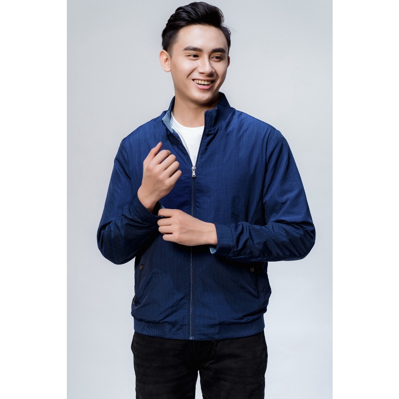 Áo Khoác Nam Owen JK61046 Jacket Dáng Suông Màu Xanh Navy Kẻ Sọc Trắng Bo Cổ Và Gấu Áo Tay Suông Tiện Lợi Chất Polyester
