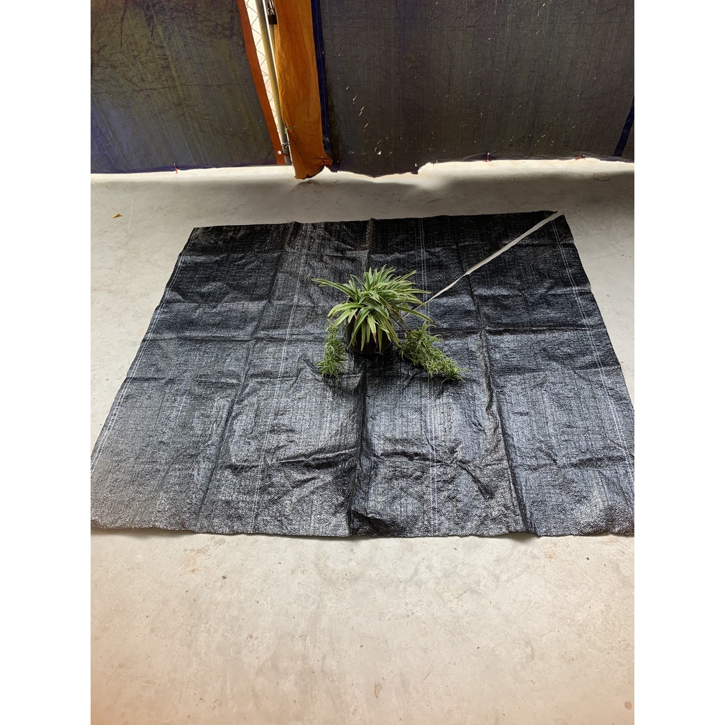 10 TẤM BẠT CHE GỐC CÂY khổ 2mx2m ( LƯỚI CHE NẮNG, BẦU KHAY TÚI ƯƠM, ...)