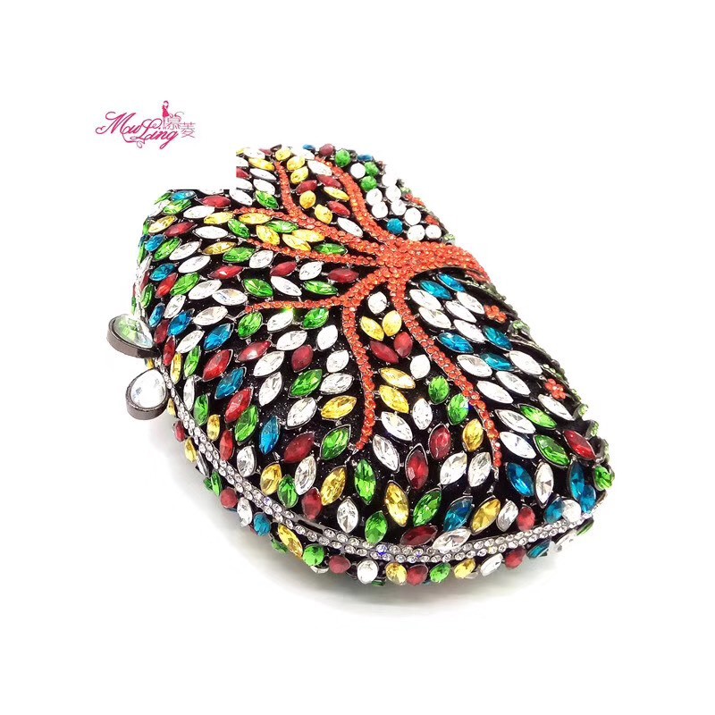 Cốp đính đá cao cấp CHZ-01