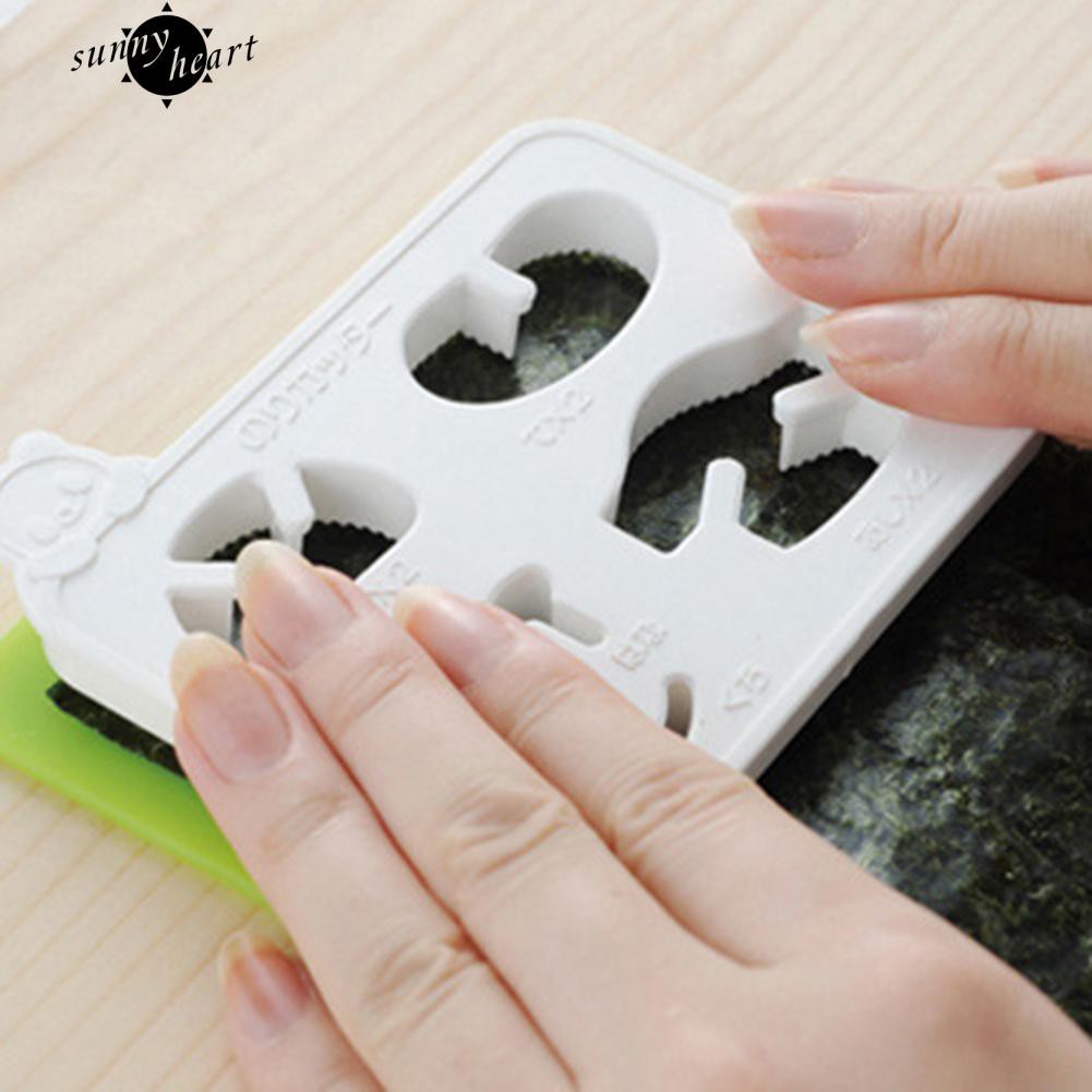 Khuôn Làm Cơm Nắm Hình Gấu Trúc Đáng Yêu