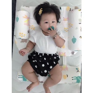 Gối cao su non chống trào ngược 15 độ Babylux  - Phiên bản gối to, có chẹn 2 bên