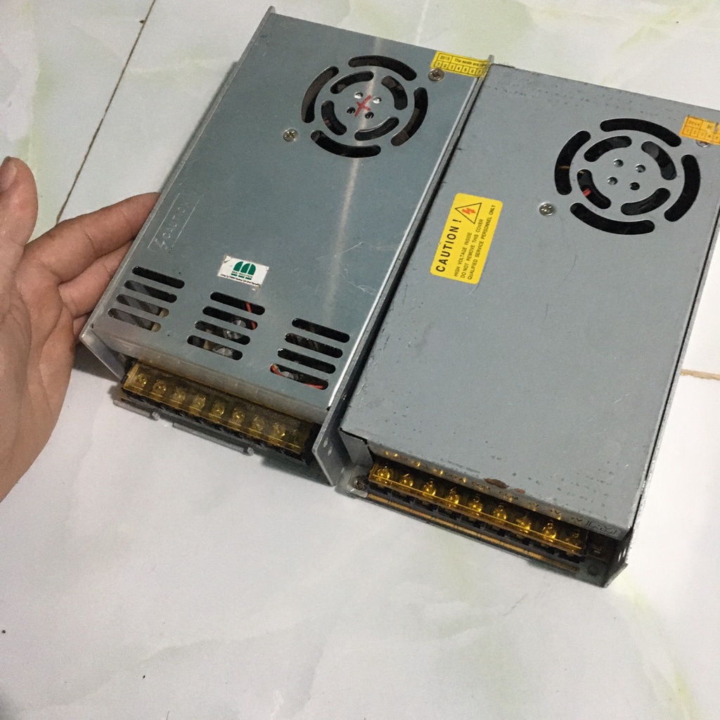 Nguồn tổ ong 12V 20A có quạt