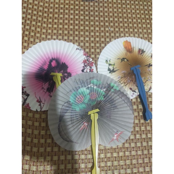 Đồ chơi quạt giấy siêu đẹp cho bé