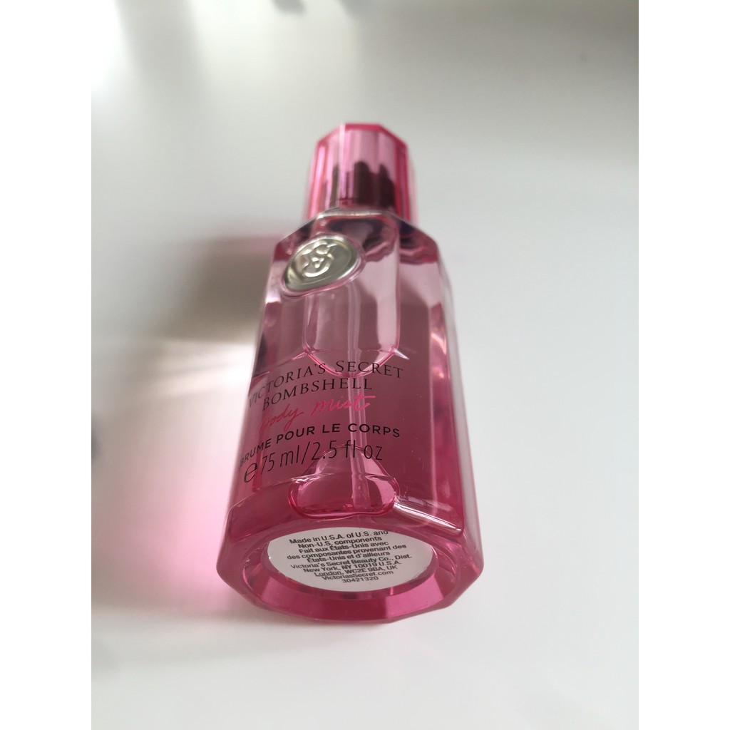 Xịt thơm Body mist Victoria's Secret Bombshell 75ML
