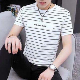 Áo Phông Nam Cồ Tròn Kẻ Sọc Ngang Hàn Quốc Chữ Nổi From Suôn [Có Sẵn] Chất Thun Lạnh 4 Chiều
