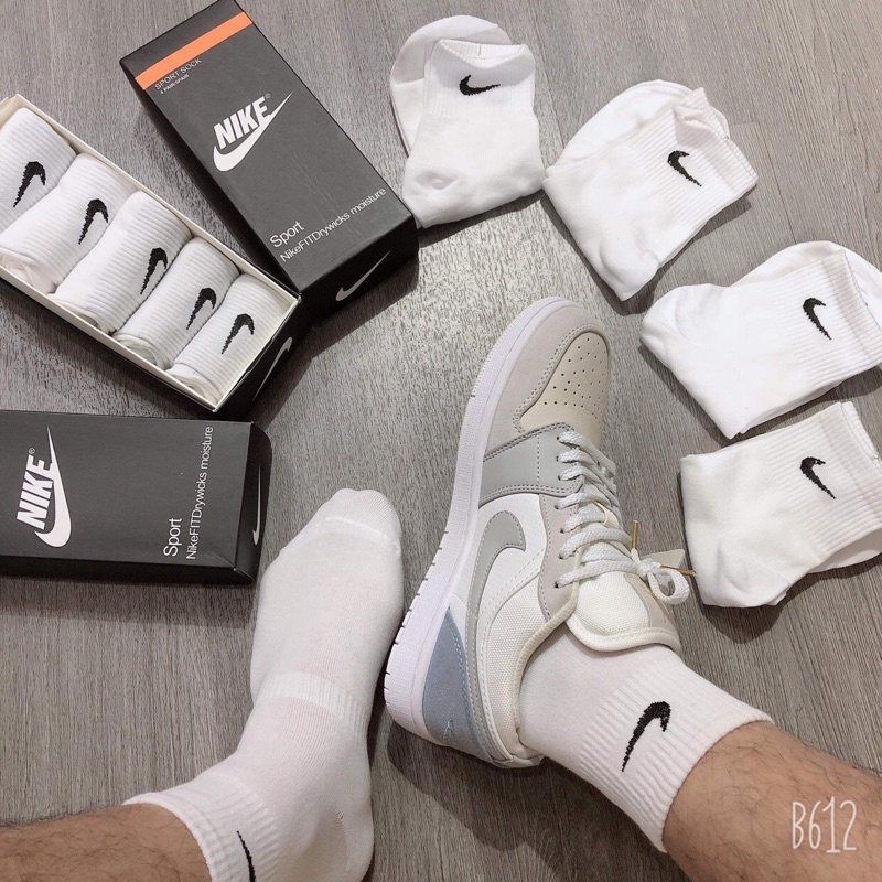 Tất nike cổ cao , vớ nike thể thao trắng đẹp dệt kim cao cấp