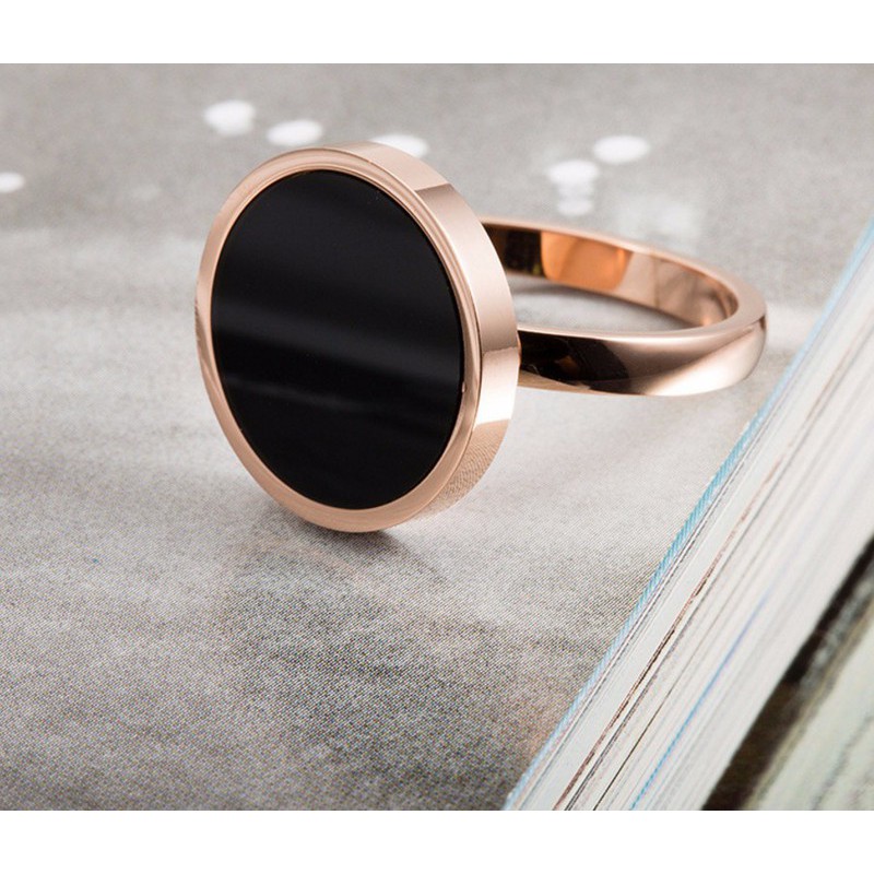 Nhẫn Hình Tròn Đen Ti Tan Cao Cấp TT 0750