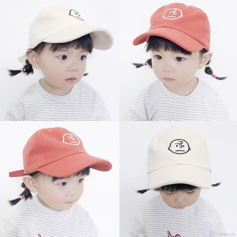 Mũ lưỡi trai thêu hình dễ thương cho bé