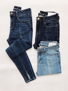 quần jeans xẻ lai