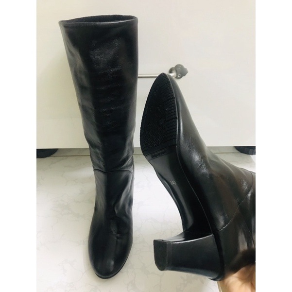 Thanh lý đôi bốt da thật Sz 38