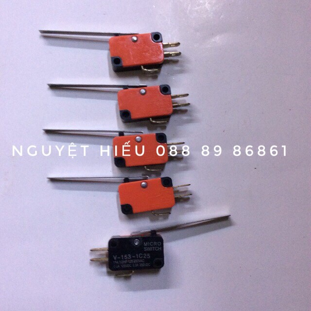 5 chiếc công tắc hành trình V-153-1C25 cán dài