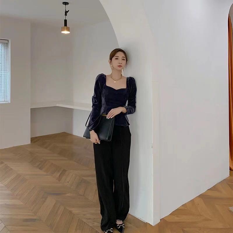 Áo nhung tay dài phồng cổ vuông thời trang mùa thu quyến rũ dành cho nữ