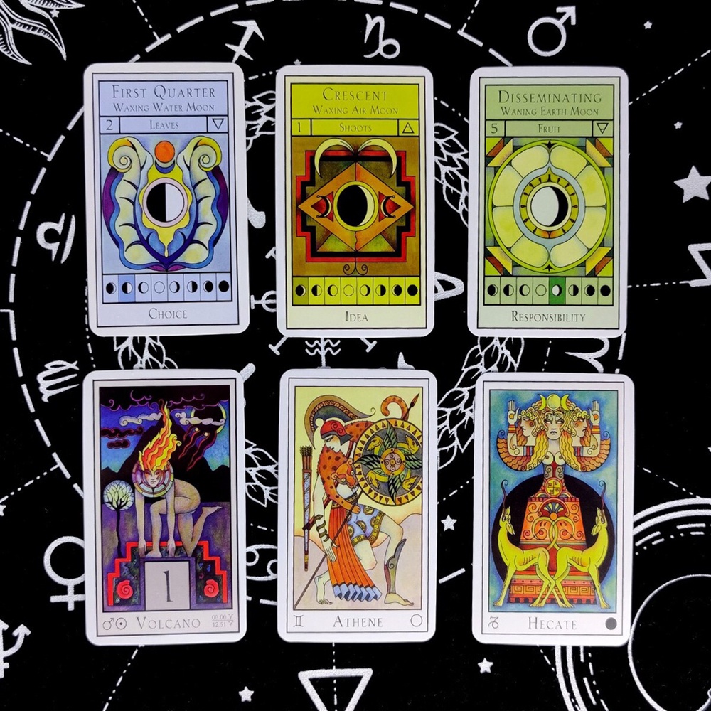 Bộ Bài Moon Oracle 72 Lá Bài Tặng Đá Thanh Tẩy C243