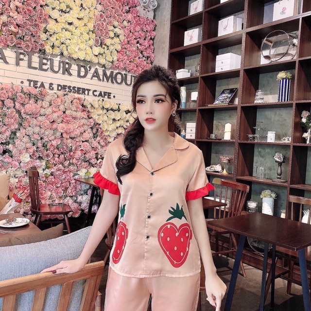 Bộ Pizama mặc ngủ mặc nhà hình trái dâu zami- Y99