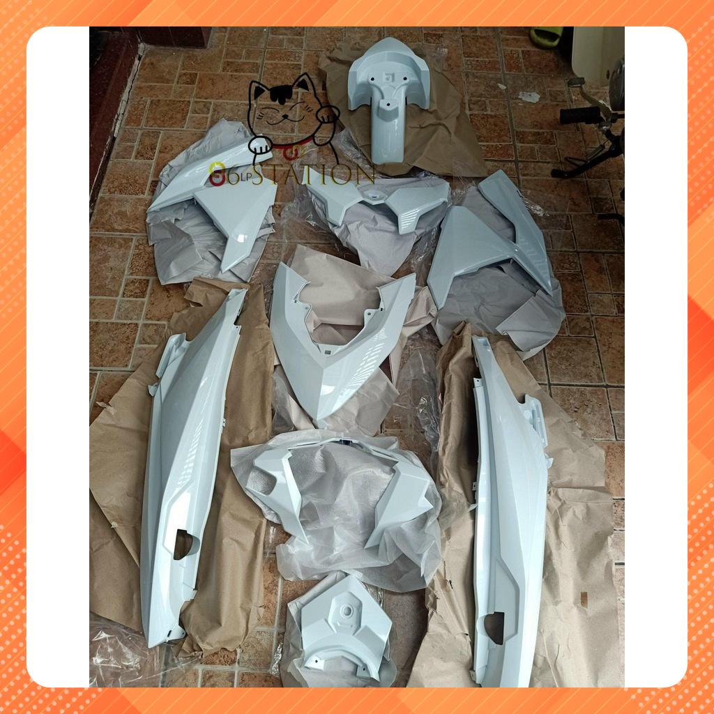 Dàn áo vario Click đời 2015-2017 màu trắng chính hãng honda