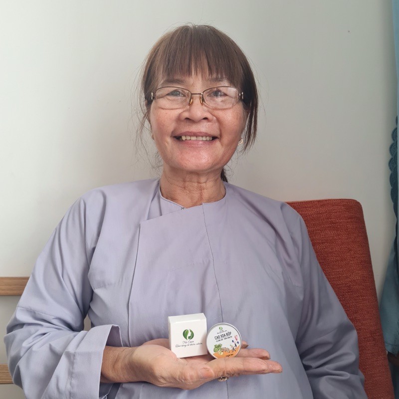 Cao Xoa Bóp Đa Năng An Toàn Hiệu Quả Với Mọi Lứa Tuổi NuCare | BigBuy360 - bigbuy360.vn