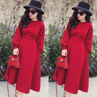 Váy đỏ thiết kế kèm ảnh thật