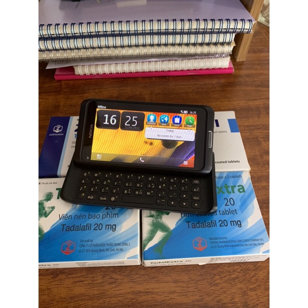 NOKIA E7-00 nguyên zin toàn bộ.