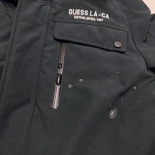 áo parka guess dáng ngắn