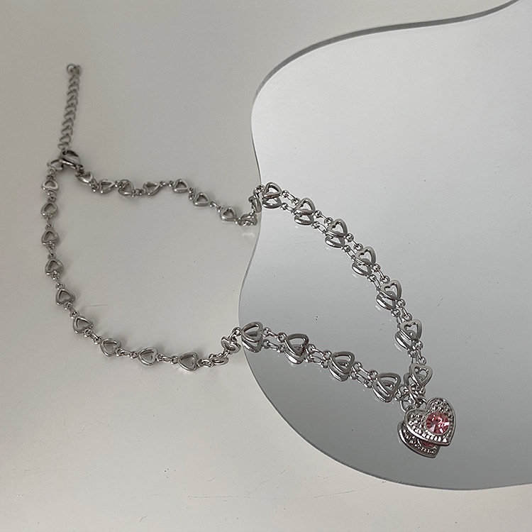 Vòng Cổ Choker Hình Trái Tim Đính Đá Hồng Sang Trọng Quý Phái