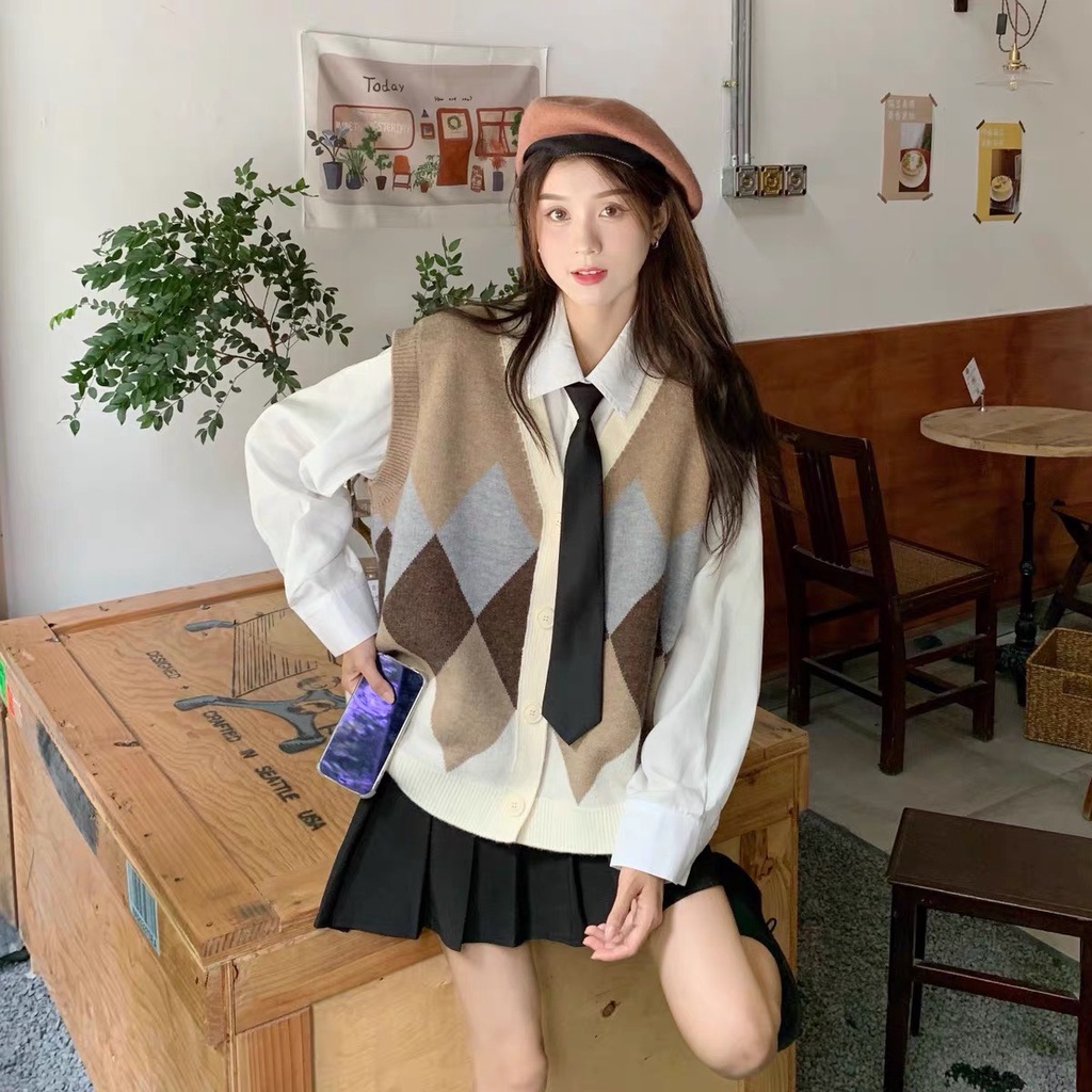 Áo len gile áo len nữ cổ V họa tiết caro phong cách Hàn Quốc chuẩn Hàng Quảng Châu dày dặn loại 1 | BigBuy360 - bigbuy360.vn