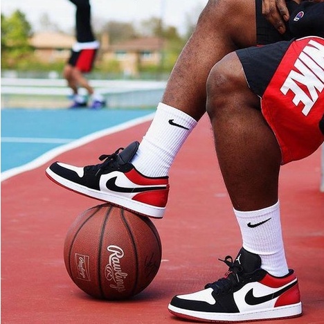 Giày Jordan đỏ cổ thấp, Giày thể thao JD1 low red black phối đồ nam nữ bản đẹp 2024
