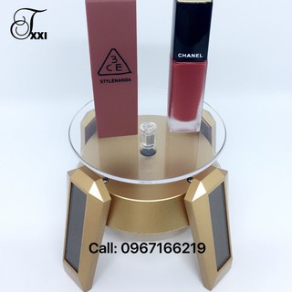 đế xoay trưng bày sản phẩm có đèn