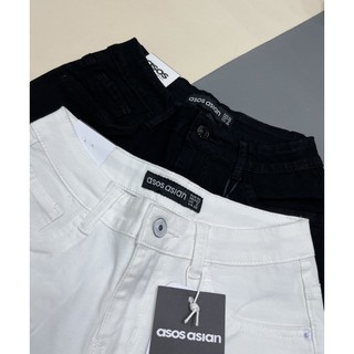 QUẦN SHORT TRẮNG ĐEN