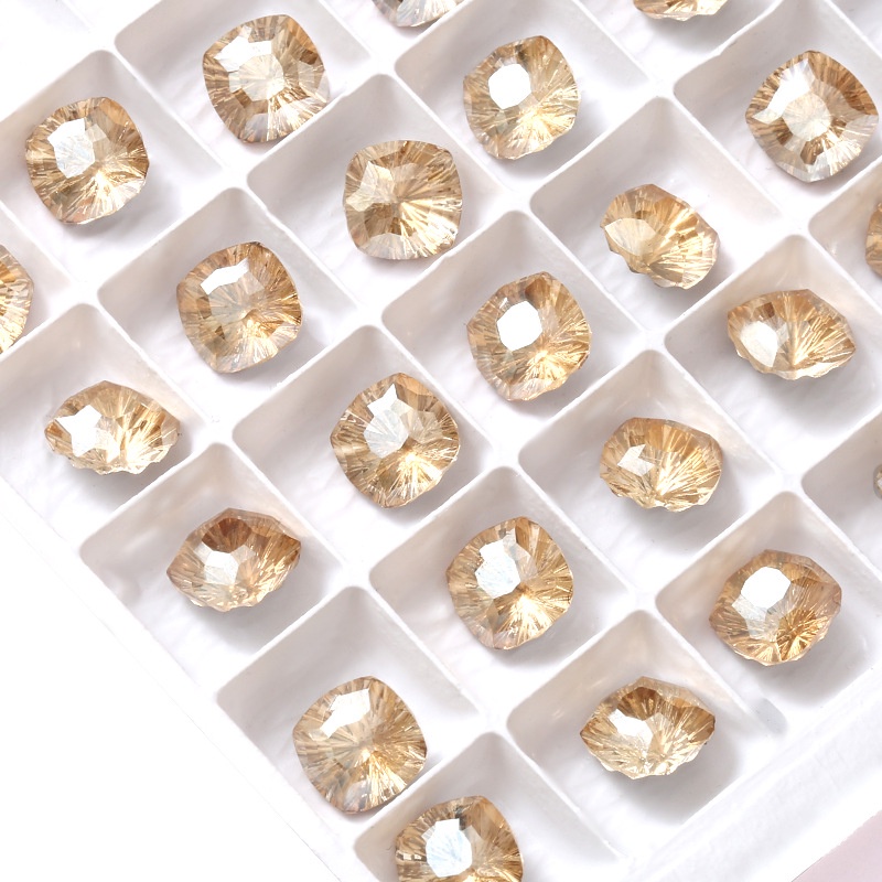 Hộp Phụ Kiện Đá 3D Trang Trí Móng Tay 8*8 Fat