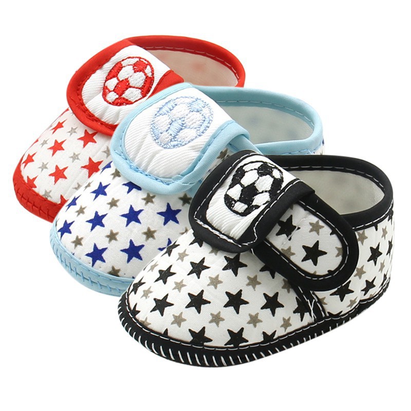 Giày Sneaker tập đi đế mềm chống trượt cho bé