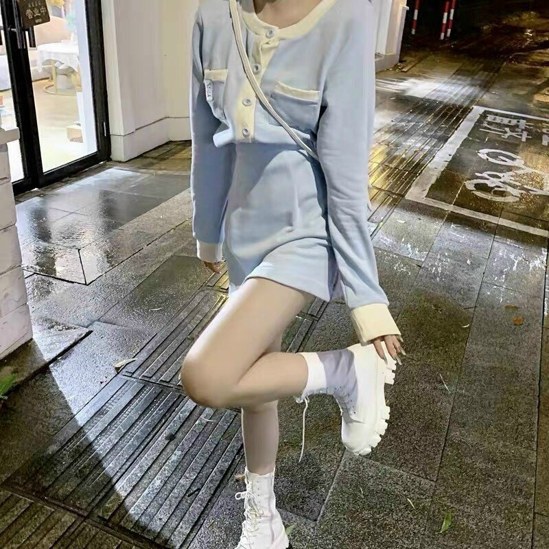 SET CROP XANH POLO VIỀN TRẮNG + CHÂN VÁY