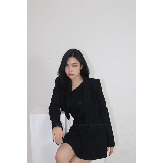 Suit ngắn chân váy | BigBuy360 - bigbuy360.vn