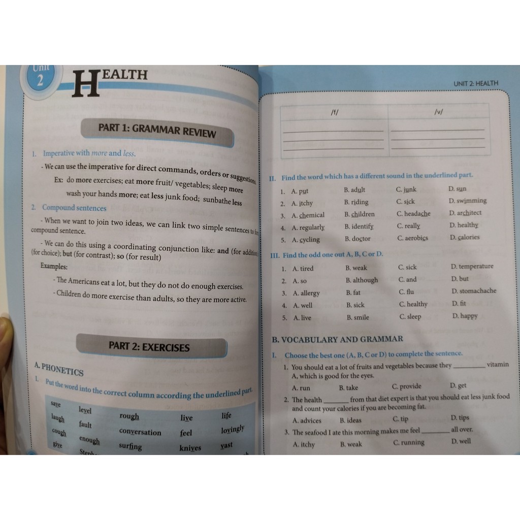 Sách - The Langmaster bài tập tiếng anh lớp 7 có đáp án
