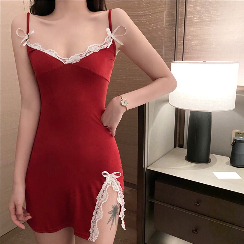 ( BIGSIZE)Váy / Đầm ngủ chất thun xẻ tà phối ren nơ (không đệm mút ngực) đỏ đen CS014