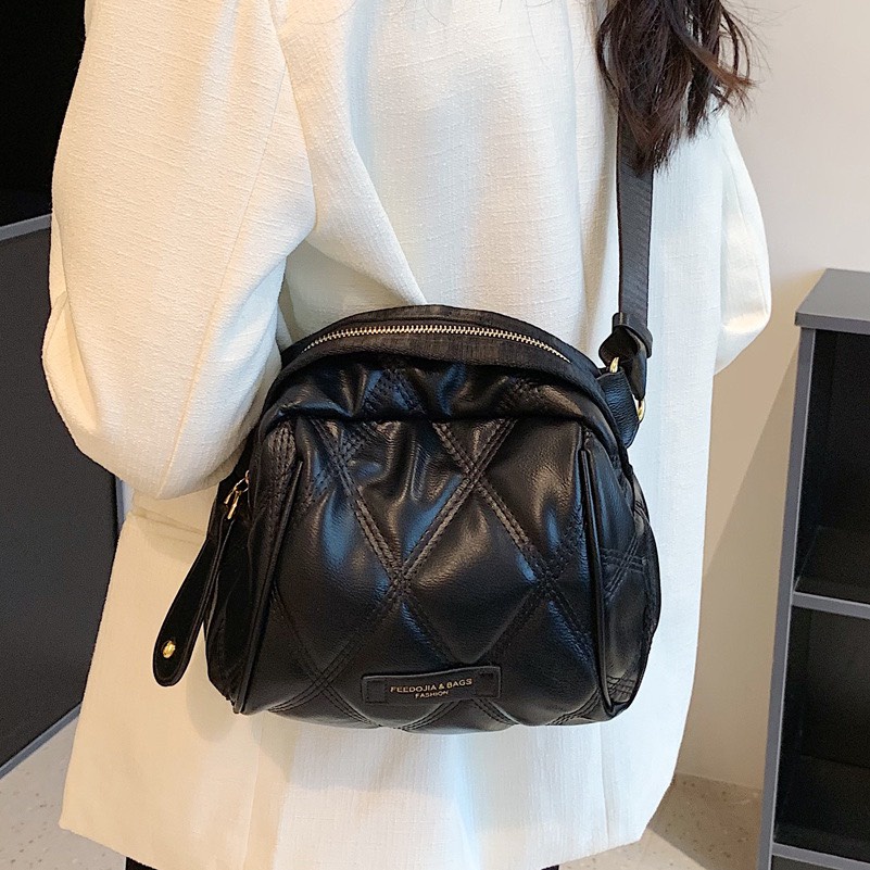 Túi đeo chéo đẹp túi nữ đeo vai giá rẻ phong cách hàn quốc MISATO T17