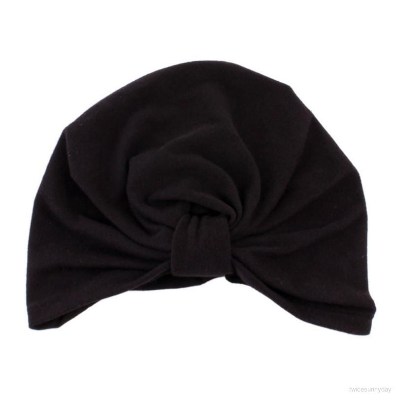 Nón trùm đầu gắn trang trí quả cầu lông xù đáng yêu dành cho các bé