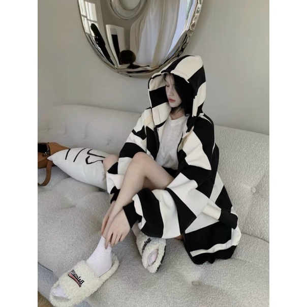 áo khoác sọc 2 màu nam nữ chỉ 99k