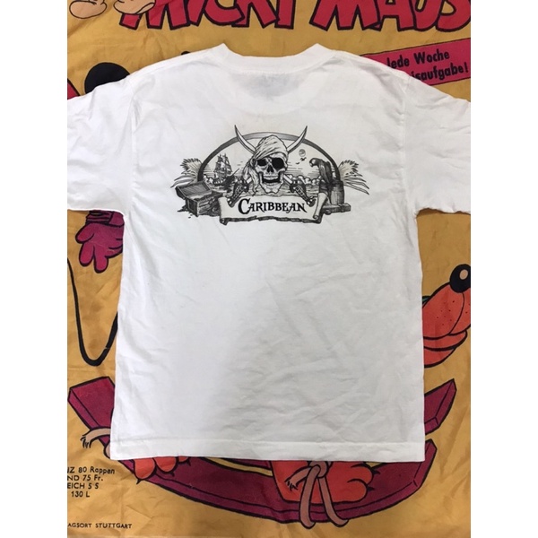 Áo thun đầu lâu