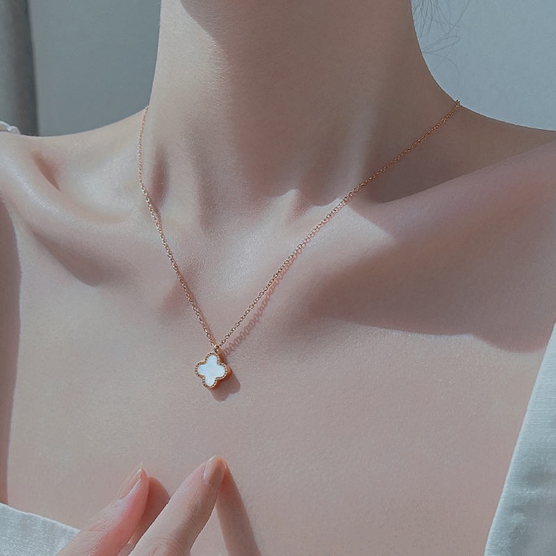Dây chuyền cỏ 4 lá may mắn chất liệu titan không gỉ không phai màu phong cách ins hàn quốc thời trang thanh lịch