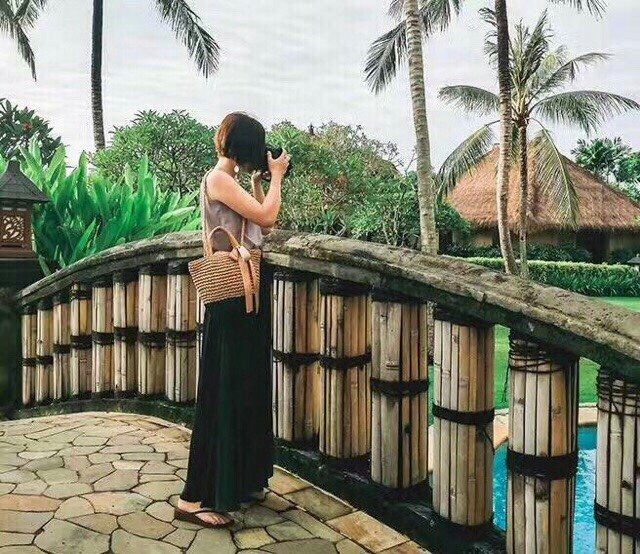 Túi cói buộc nơ vintage