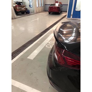 Đuôi gió elantra 19-20 mộc
