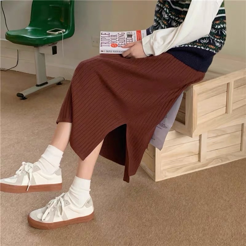 MS150 Chân váy midi len Quảng Châu xẻ sau